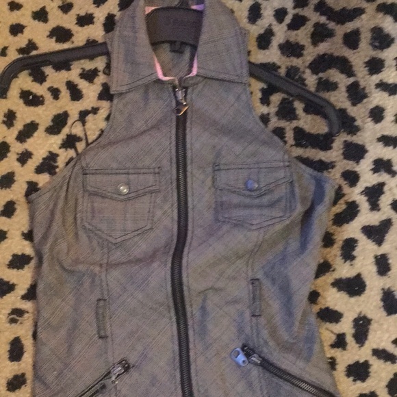 Never worn guess dress - Picture 4 of 5